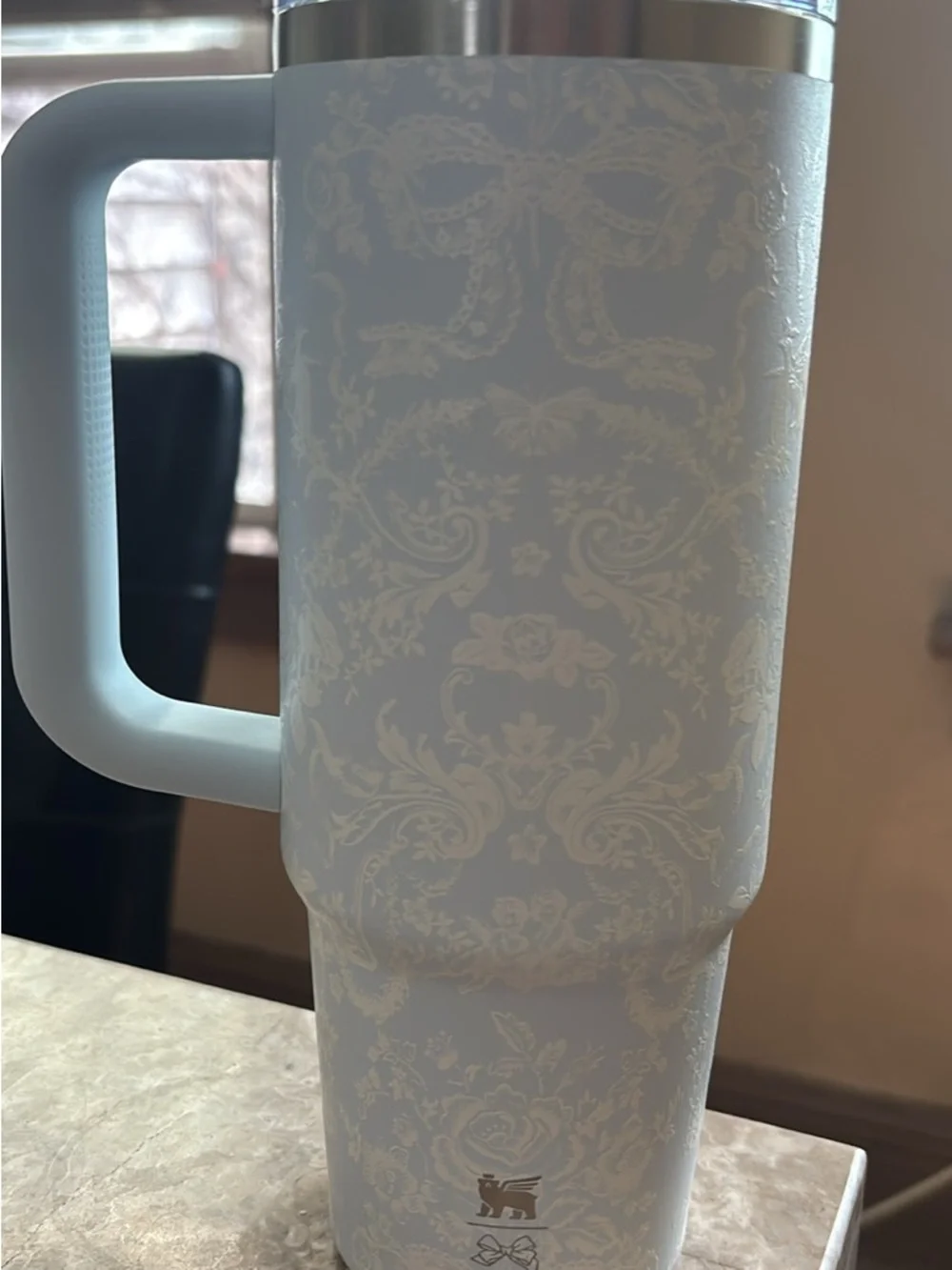 Stanley Pale Blue Floral loveshack fancy 30oz - Picture 3 of 3